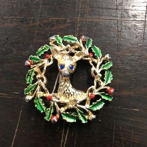 Reindeer Wreath Brooch